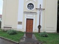Kostel Povýšení sv. Kříže a farní sál